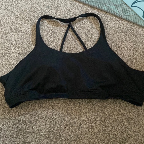 Reebok black sports bra - Picture 1 of 2